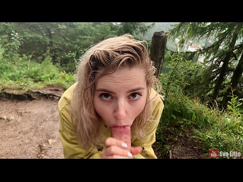 ❤️ Chica traga semen después de una mamada en público - Eva Elfi Video de porno en es.redpornpictures.ru ❌️