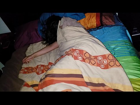 ❤️ Hijastro regañando a su joven madrastra mientras duerme Video de porno en es.redpornpictures.ru ❌️